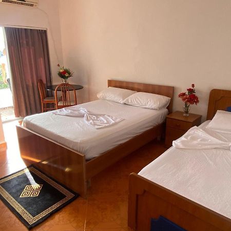 Hotel Belind Berat Bagian luar foto