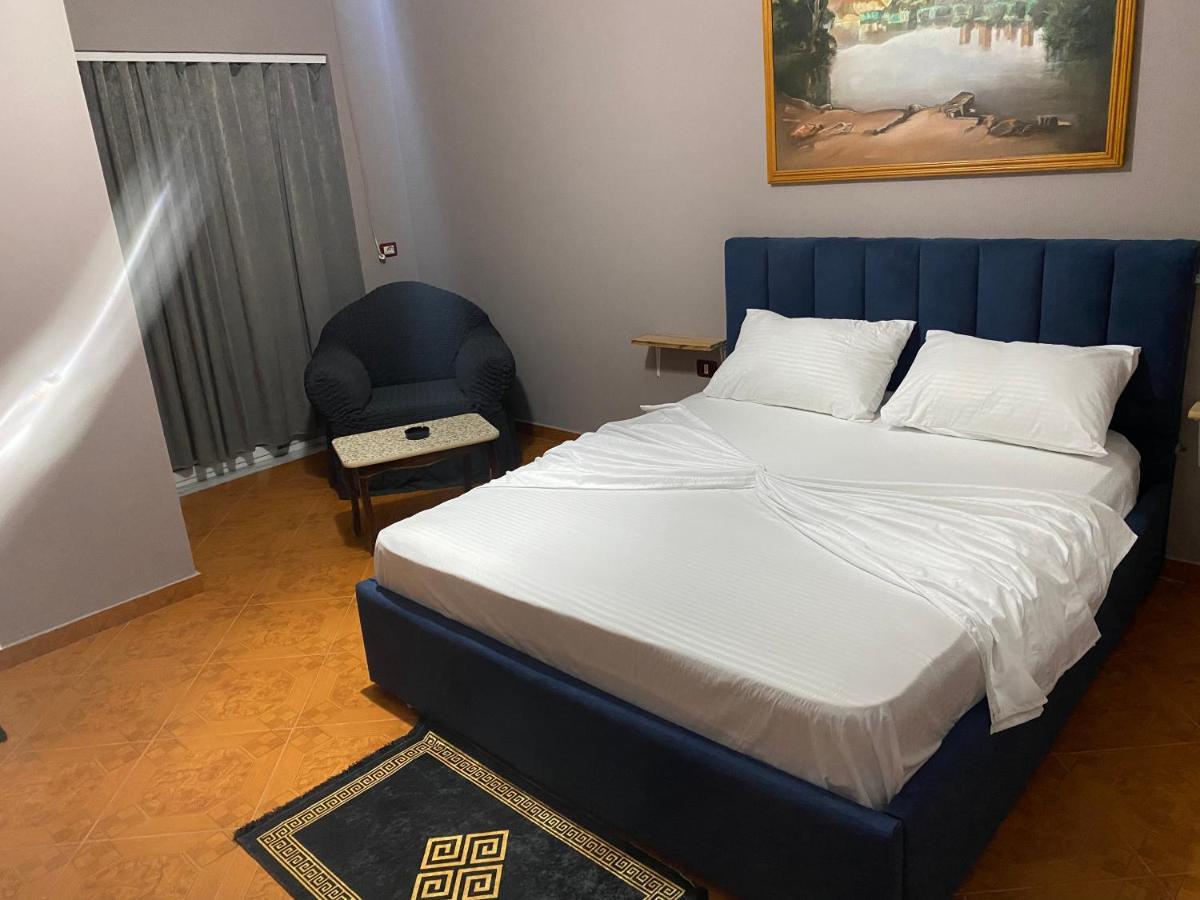 Hotel Belind Berat Bagian luar foto